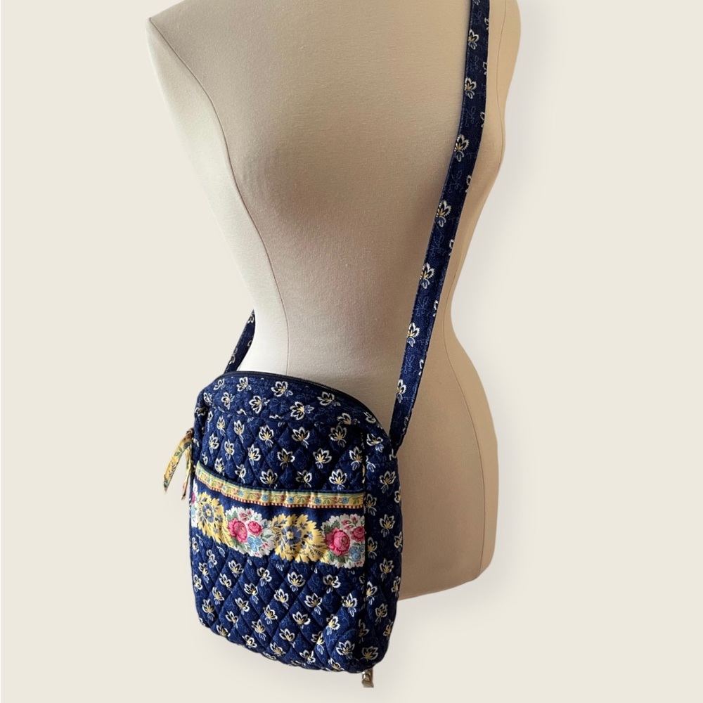 Vera Bradley Quilted Shoulder/Crossbody Purse - Picture 2 of 6